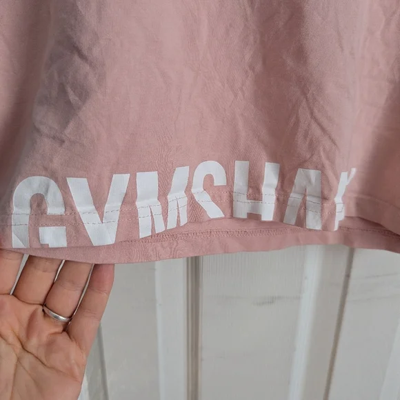 Gymshark Fraction Cropped Tee Cuffed Sleeves Baby Pink M Gym Workout - Picture 8 of 9